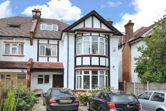 3 bedroom Flat for s...